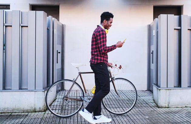 Ai customer feedback analysis: why human oversight still matters