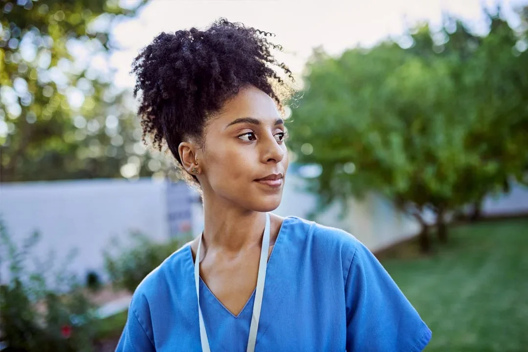 5 key employee retention trends of 2022 aHViPTEyNTczNSZjbWQ9aXRlbWVkaXRvcmltYWdlJmZpbGVuYW1lPWl0ZW1lZGl0b3JpbWFnZV82MzljZGM1YTNkMGNlLmpwZyZ2ZXJzaW9uPTAwMDAmc2lnPTBkMzI4MGFjMmViMWFmNzE0YWM5YzY1ZTIzYzA5YmM0