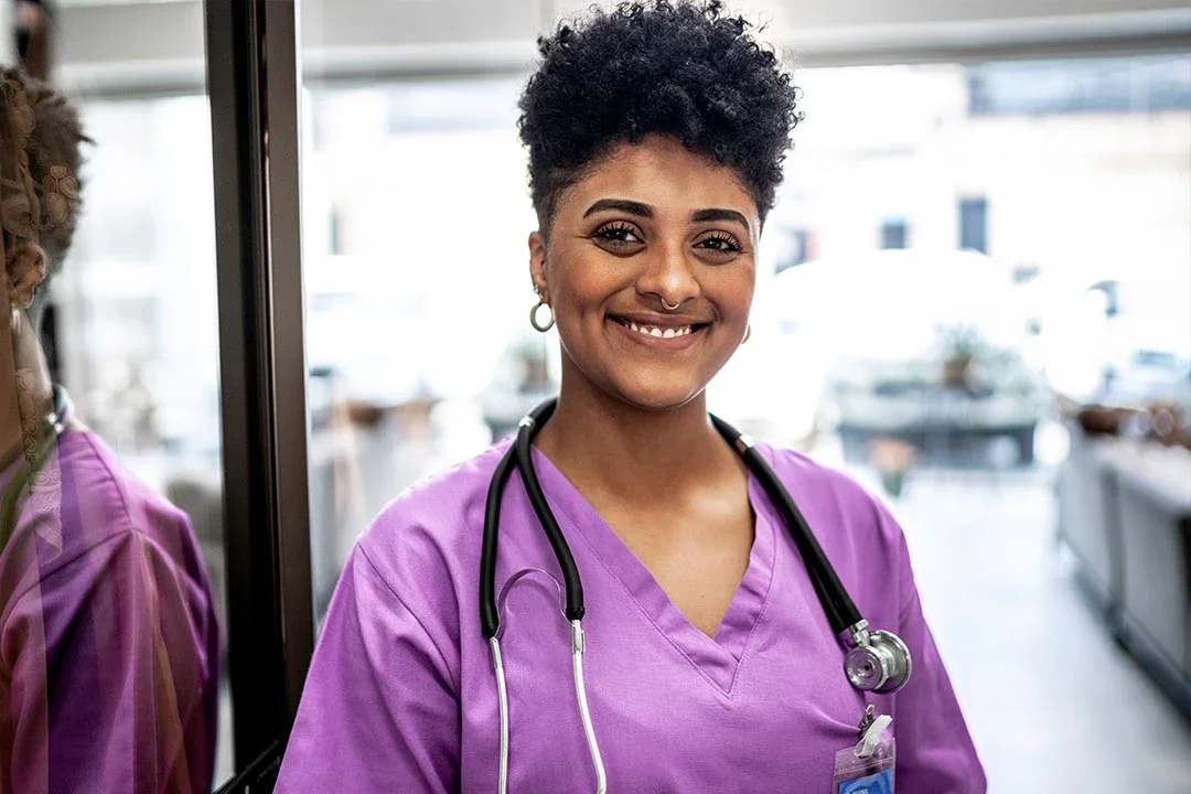 5 key employee retention trends of 2022 aHViPTEyNTczNSZjbWQ9aXRlbWVkaXRvcmltYWdlJmZpbGVuYW1lPWl0ZW1lZGl0b3JpbWFnZV82MzljZjBiMTZlNWYzLmpwZyZ2ZXJzaW9uPTAwMDAmc2lnPWUyNTM4MGM3MWI5MGQyZTk0ODM3YTc0OWM0OGJkYjg4