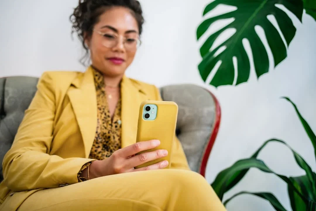 How generative AI overviews are transforming information search